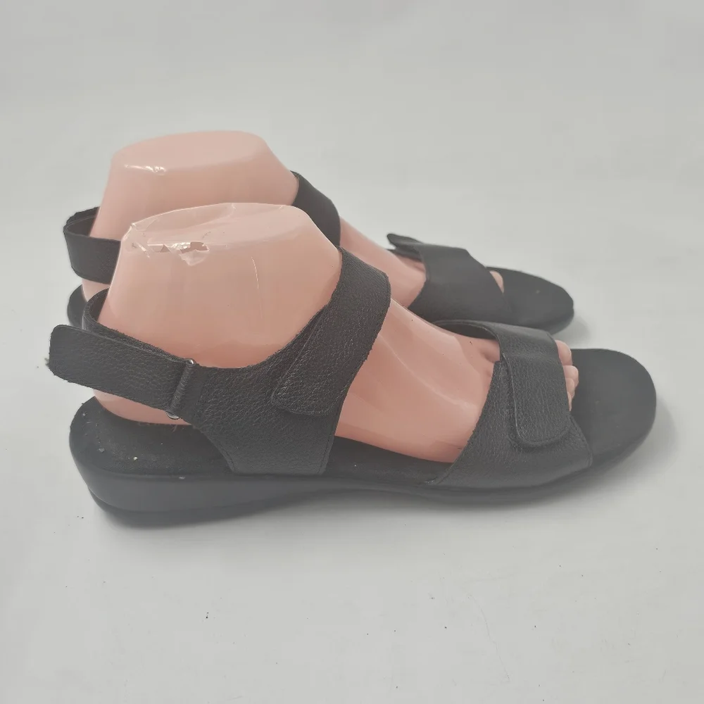 Easy Spirit Hartwell Black Leather Adjustable Comfort Sandals Wedge Size 9.5